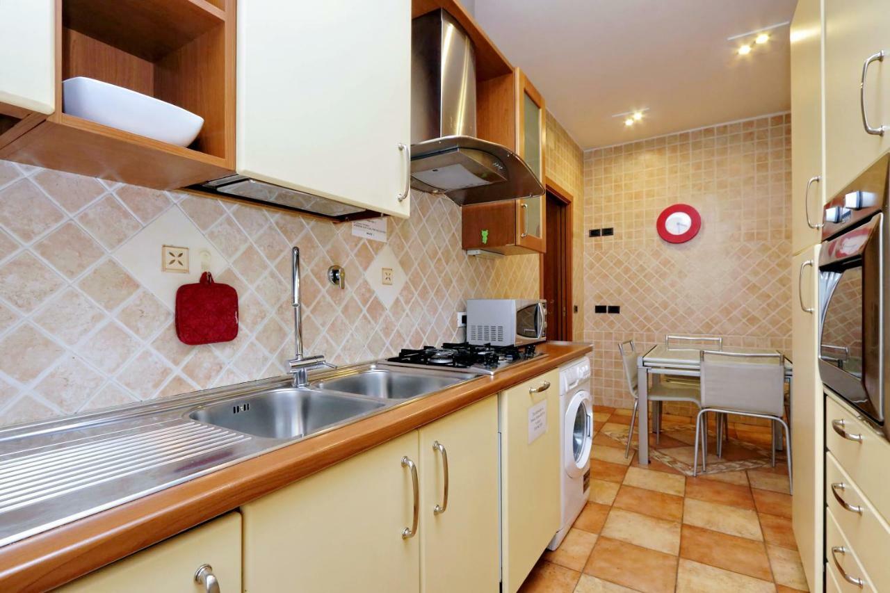 Sapphire Apartment